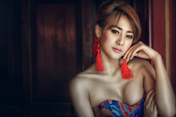 Картинка девушки -unsort+ азиатки жест взгляд лицо