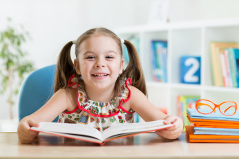 Картинка разное дети девочка книги