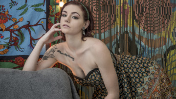 Картинка девушки -+брюнетки +шатенки foxxy