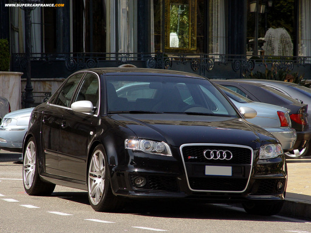 Обои картинки фото audi, rs4, автомобили, выставки, уличные, фото
