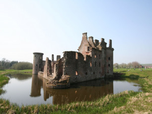 Картинка города исторические архитектурные памятники