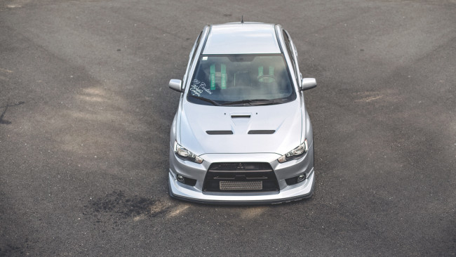 Обои картинки фото автомобили, mitsubishi, колесо