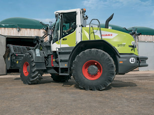 Картинка техника тракторы claas
