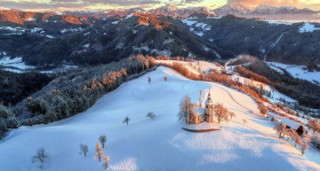 Картинка города -+католические+соборы +костелы +аббатства костел панорама зима