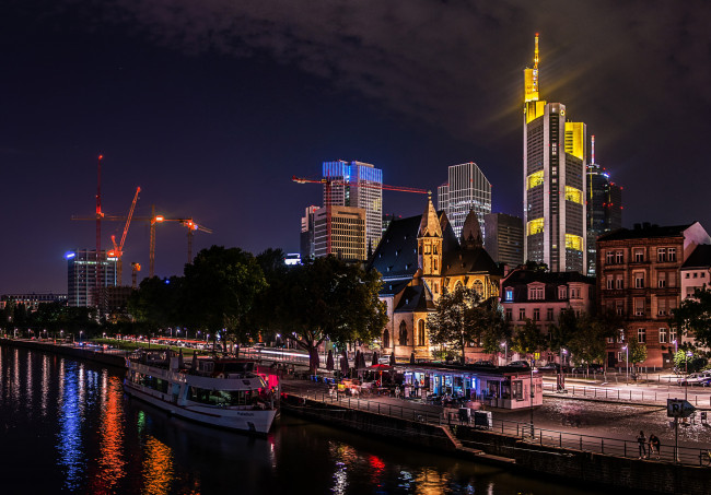 Обои картинки фото frankfurt am main, города, франкфурт-на-майне , германия, небоскребы, панорама