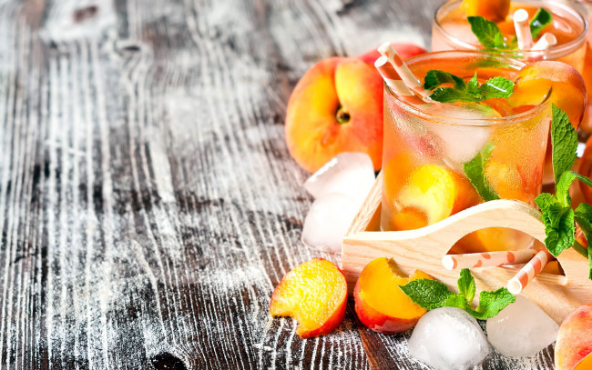 Обои картинки фото еда, напитки, персик, мята, лед, компот
