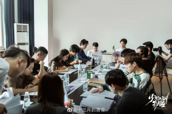 Картинка разное знаменитости сун цзиян китайский актёр певец концерт