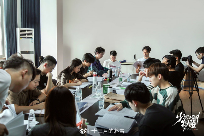 Обои картинки фото разное, знаменитости, сун, цзиян, китайский, актёр, певец, концерт