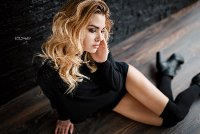 Обои картинки фото сексуальная девушка, девушки, - блондинки,  светловолосые, девушка, блондинка, сексуальная, милая, модель, красивая, супер, сладкая, лапочка, симпатичная, классная, нежная, идеальная, няша, яркая, игривая, великолепная, обаятельная, жгучая, спокойная, удивительная