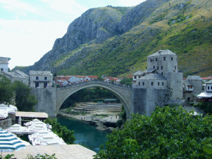 Картинка the+mostar+old+bridge города мостар+ босния+и+герцеговина the mostar old bridge