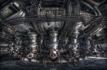 Картинка разное строительные инструменты запчасти механизмы завод трубы