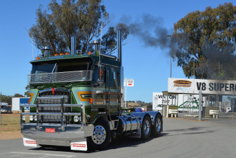 Картинка kenworth автомобили truck company грузовые сша автобусы