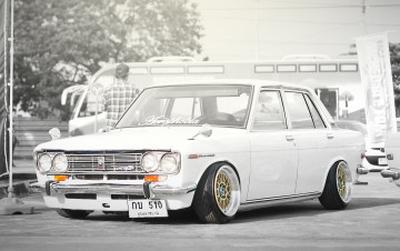 Картинка автомобили выставки+и+уличные+фото datsun