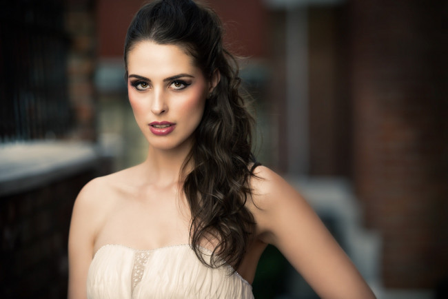 Обои картинки фото девушка, девушки, -unsort , брюнетки, темноволосые, модель