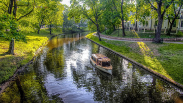 Картинка корабли катера парк река катер прогулочный