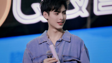 Картинка мужчины wang+hao+xuan ван хаосюань wang hao xuan