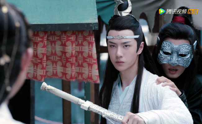 Обои картинки фото кино фильмы, the untamed, лань, ванцзи, вэй, усянь, меч, маска, защита