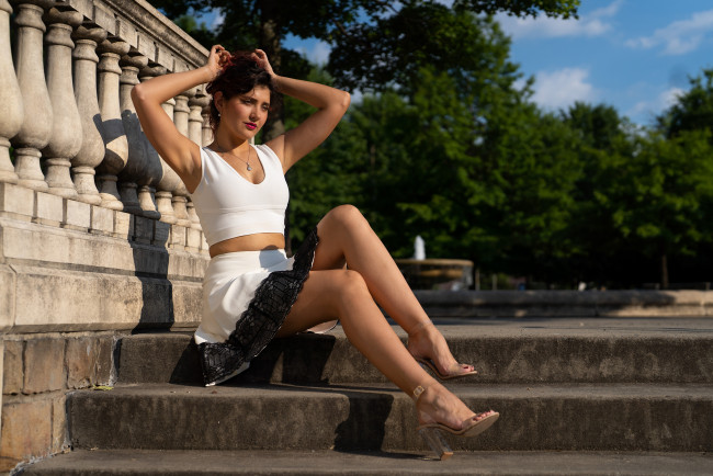 Обои картинки фото девушка - girl, девушки, - брюнетки,  шатенки, девушка, брюнетка, сексуальная, милая, модель, красивая, супер, сладкая, лапочка, симпатичная, классная, нежная, идеальная, няша, яркая, игривая, великолепная, обаятельная, жгучая, спокойная, удивительная