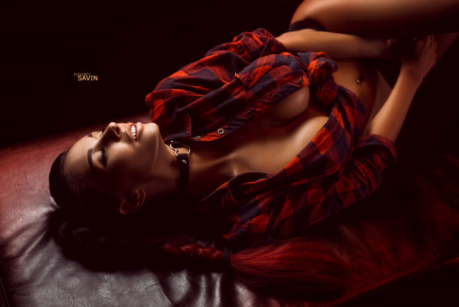 Обои картинки фото девушка - girl, девушки, - брюнетки,  шатенки, девушка, брюнетка, сексуальная, милая, модель, красивая, супер, сладкая, лапочка, симпатичная, классная, нежная, идеальная, няша, яркая, игривая, великолепная, обаятельная, жгучая, спокойная, удивительная