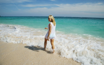 обоя музыка, natasha, bedingfield, море, берег, волна, блондинка