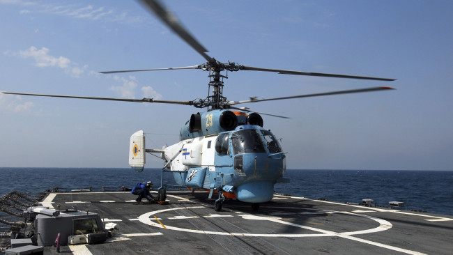 Обои картинки фото авиация, вертолёты, авиа, палуба