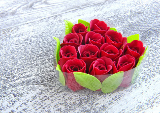 Картинка праздничные день св валентина сердечки любовь бутоны розочки