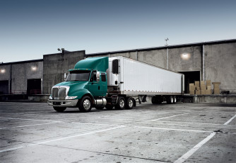 Картинка автомобили international transtar