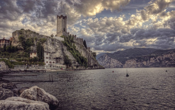 Картинка города -+дворцы +замки +крепости крепость озеро