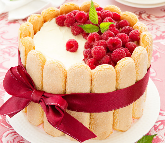 Обои картинки фото еда, торты, бант, малина