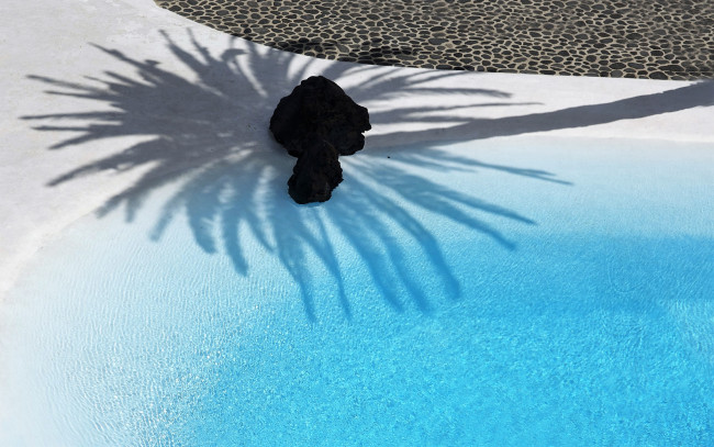 Обои картинки фото природа, тропики, отражение, камни, море