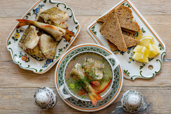 обоя еда, первые блюда, хлеб, лимон, рыба, уха