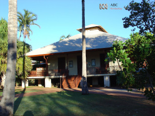 Картинка города здания дома