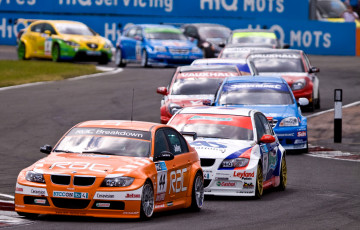 Картинка спорт автоспорт машины трасса гонки