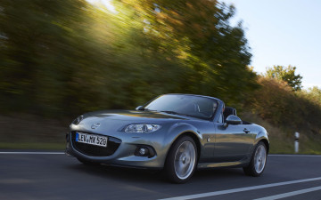 Картинка автомобили mazda