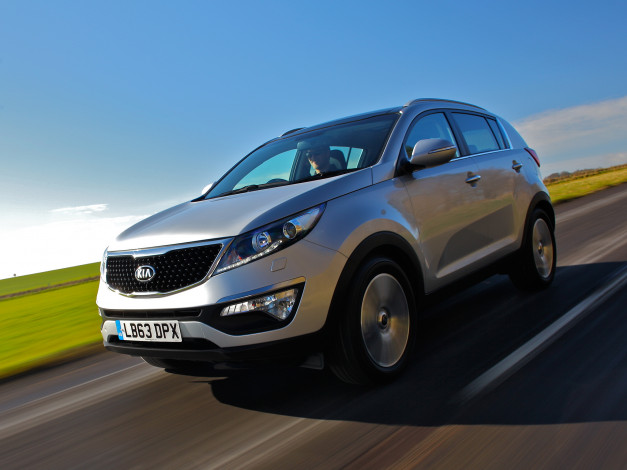Обои картинки фото автомобили, kia, 2013, uk-spec, ecodynamics, sportage
