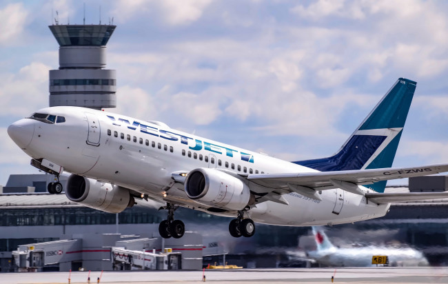 Обои картинки фото авиация, пассажирские самолёты, авиалайнер