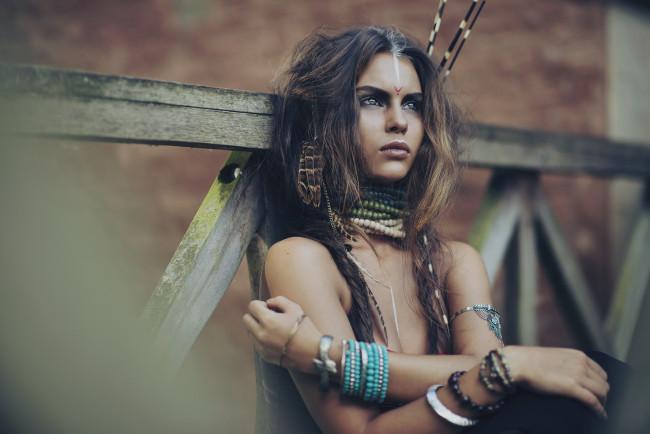 Обои картинки фото девушки, -unsort , брюнетки,  шатенки, взгляд, лицо