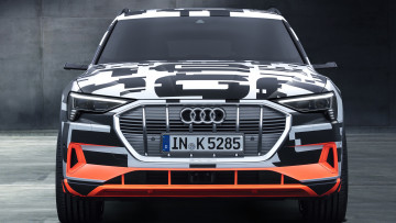 Картинка audi+e-tron+ev+suv+concept+2018 автомобили audi 2018 concept suv ev e-tron