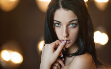 Картинка alla+berger девушки алла+бергер alla berger портрет лицо флирт алла бергер девушка красотка красавица брюнетка макияж взгляд поза