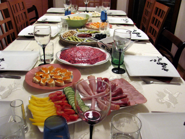 Обои картинки фото еда, сервировка, праздничный, стол