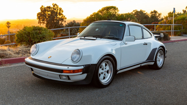 Обои картинки фото автомобили, porsche, 1989, 911, turbo