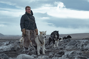 Картинка against+the+ice+||+2022 кино+фильмы against+the+ice борьба со льдом against the ice author oreskis joe cole биография драма история