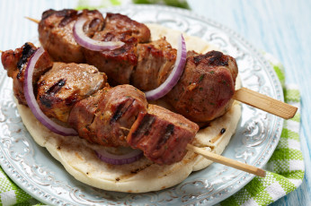 Картинка еда шашлык +барбекю лепешка мясо лук