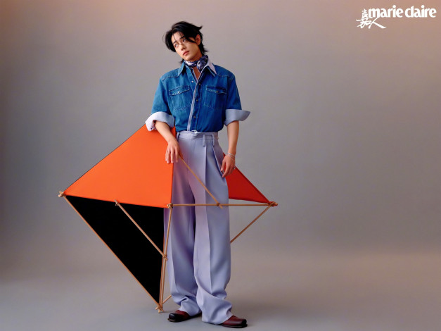 Обои картинки фото мужчины, xiao zhan, актер, воздушный, змей