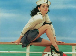 Картинка Rose+McGowen девушки