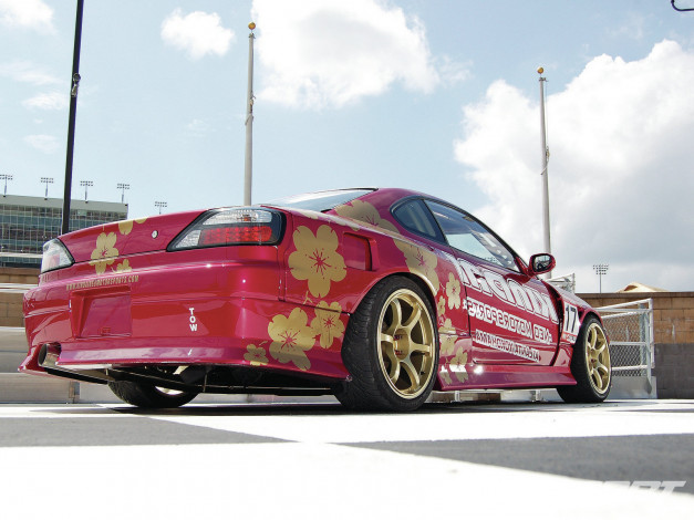 Обои картинки фото автомобили, nissan, datsun