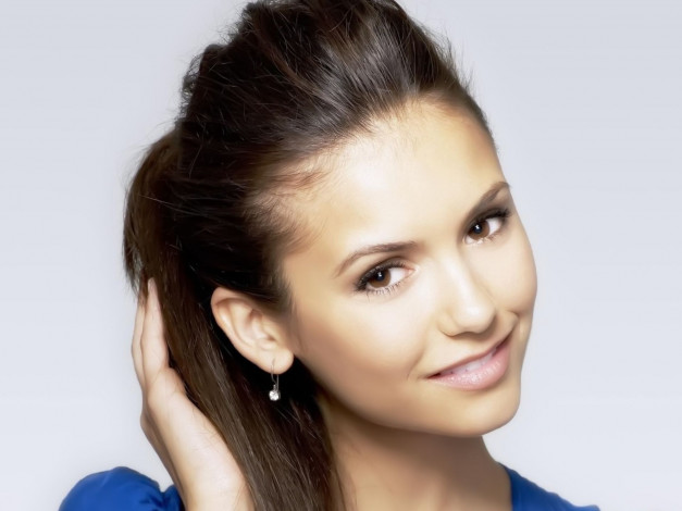 Обои картинки фото Nina Dobrev, девушки