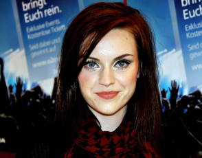Картинка amy macdonald музыка музыкант фолк инди-поп софт-рок рок гитара шотландия