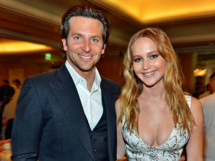 Картинка jennifer lawrence bradley cooper разное знаменитости дженнифер лоуренс бредли купер