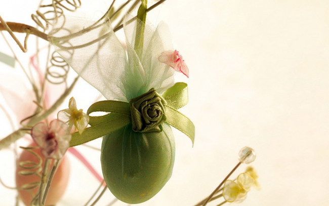 Обои картинки фото праздничные, пасха, декор, дерево, яйца, украшения